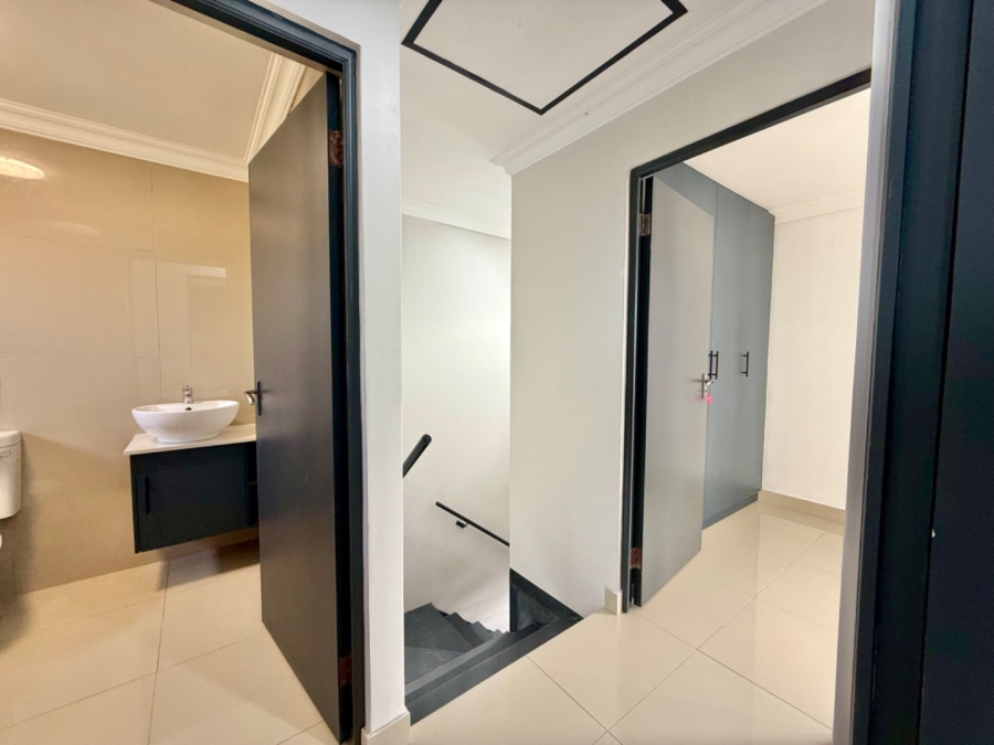 2 Bedroom Property for Sale in Parsonsvlei Eastern Cape